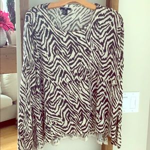 H&M zebra print light weight sweater